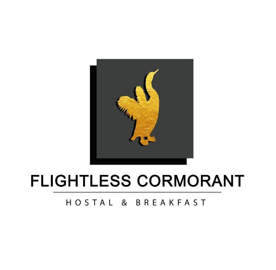 Flightless Cormorant Hotel ปูแอร์โตอาโยรา ภายนอก รูปภาพ